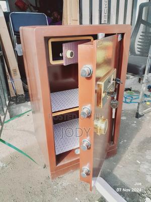 Massive Safe Box