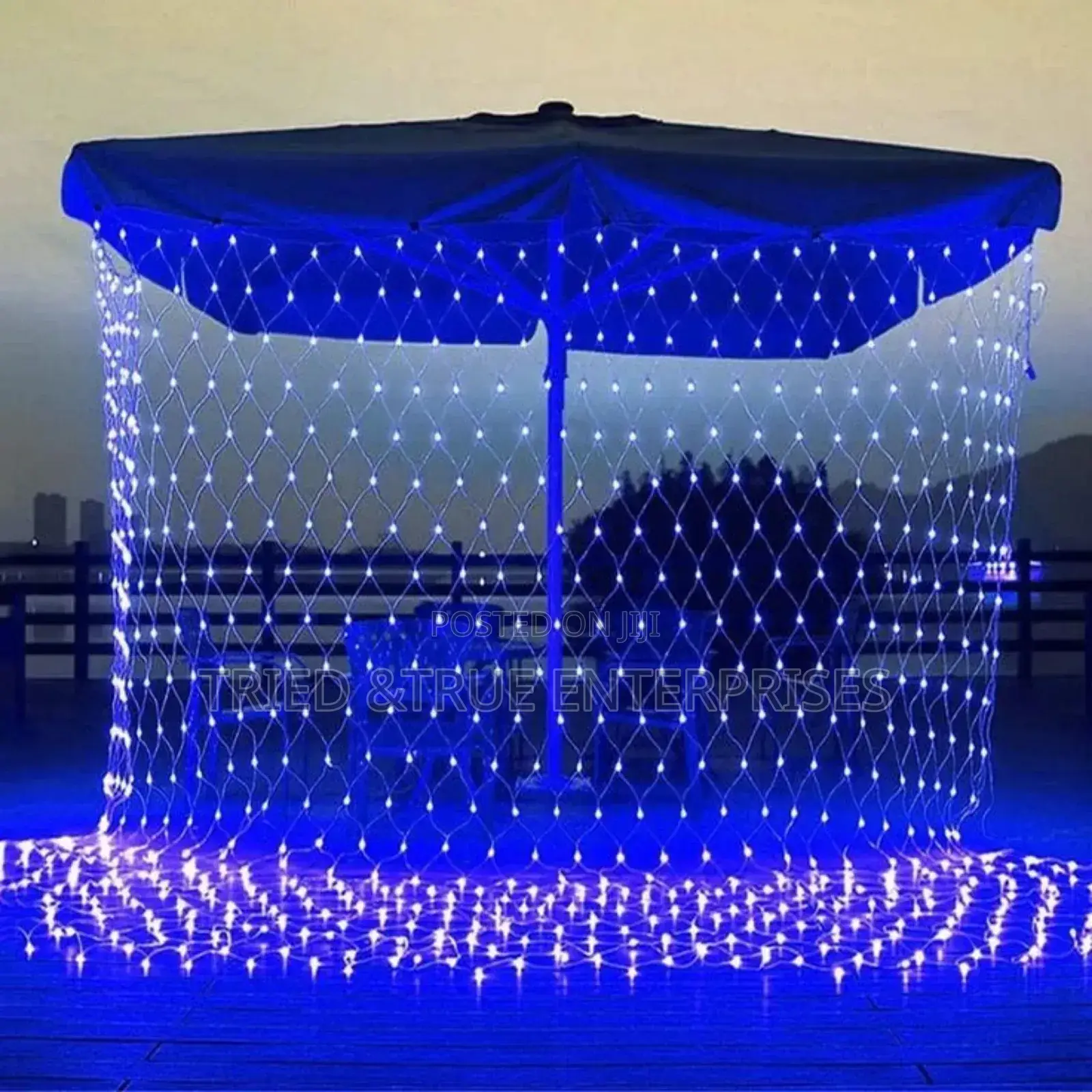 Blue 300 by 300 Christmas Lights Uh6