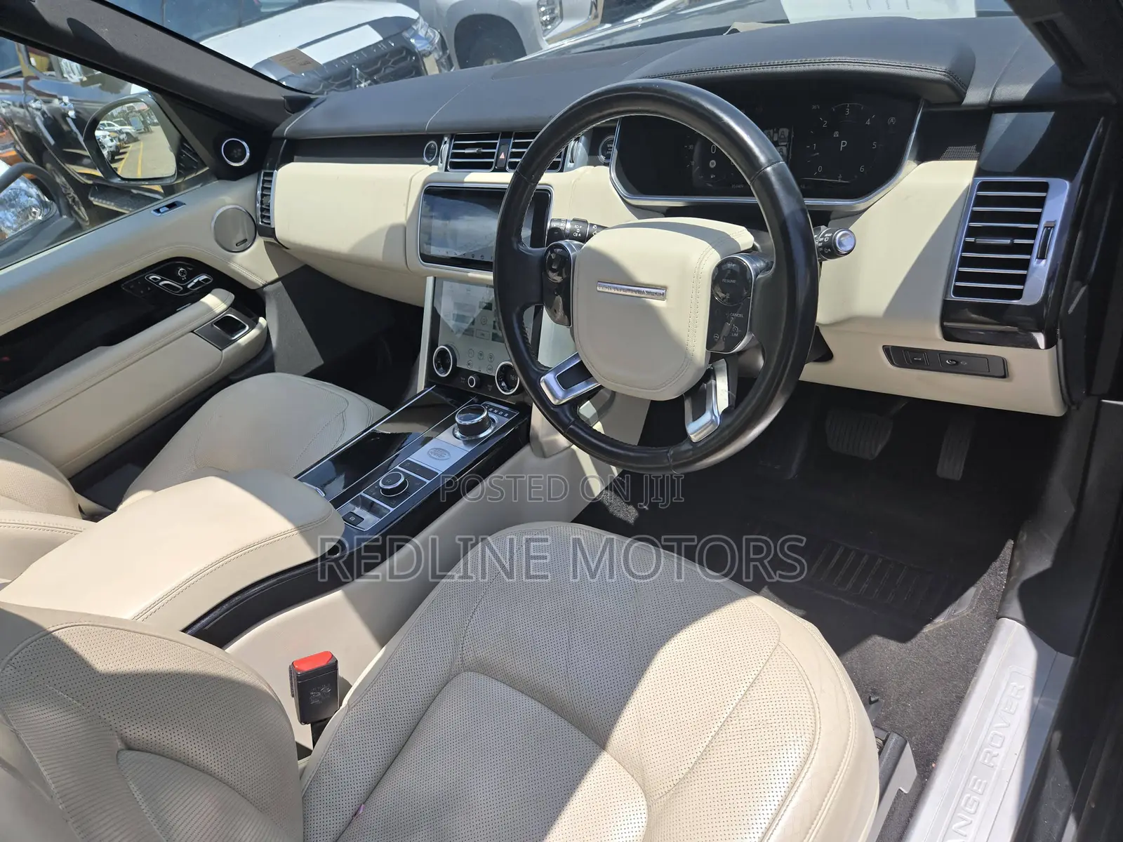 Land Rover Range Rover Vogue 2018 Matt Black