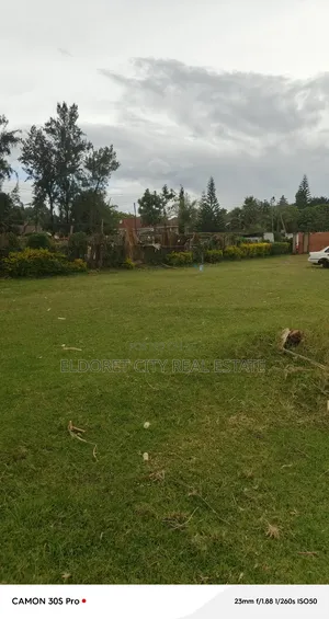 1/2 Acre Riva Flora Elgon View With Title.