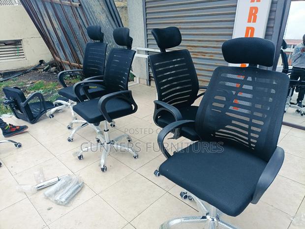 High Back Office Chair. - thumbnail 2