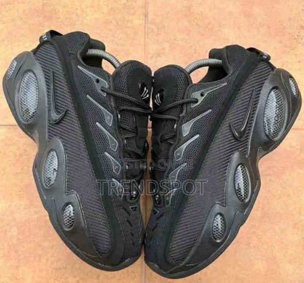 Nocta  Sizes 40,41,42,43,44,45. At 3600 KSH - thumbnail 2