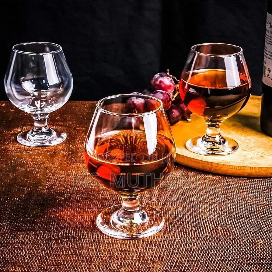 360ml Clear and Gold Cognac Glasses Set*