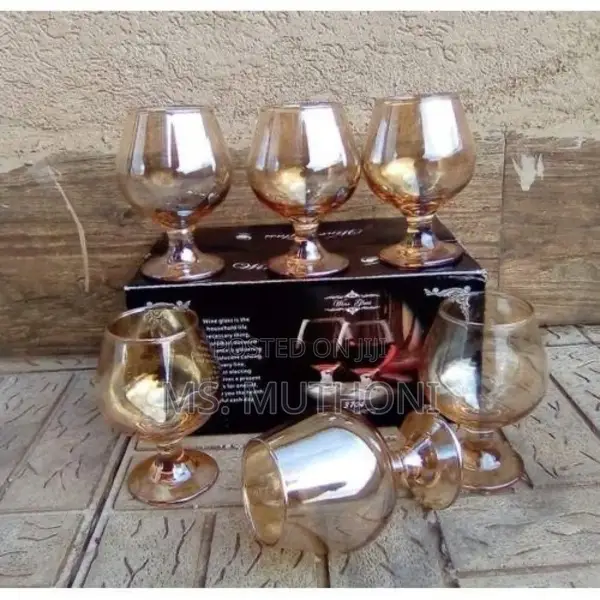 360ml Clear and Gold Cognac Glasses Set*