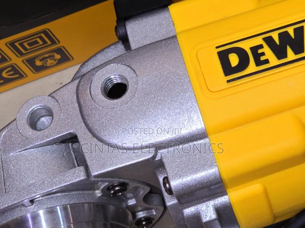 Dewalt Angle Grinder 9" - thumbnail 2