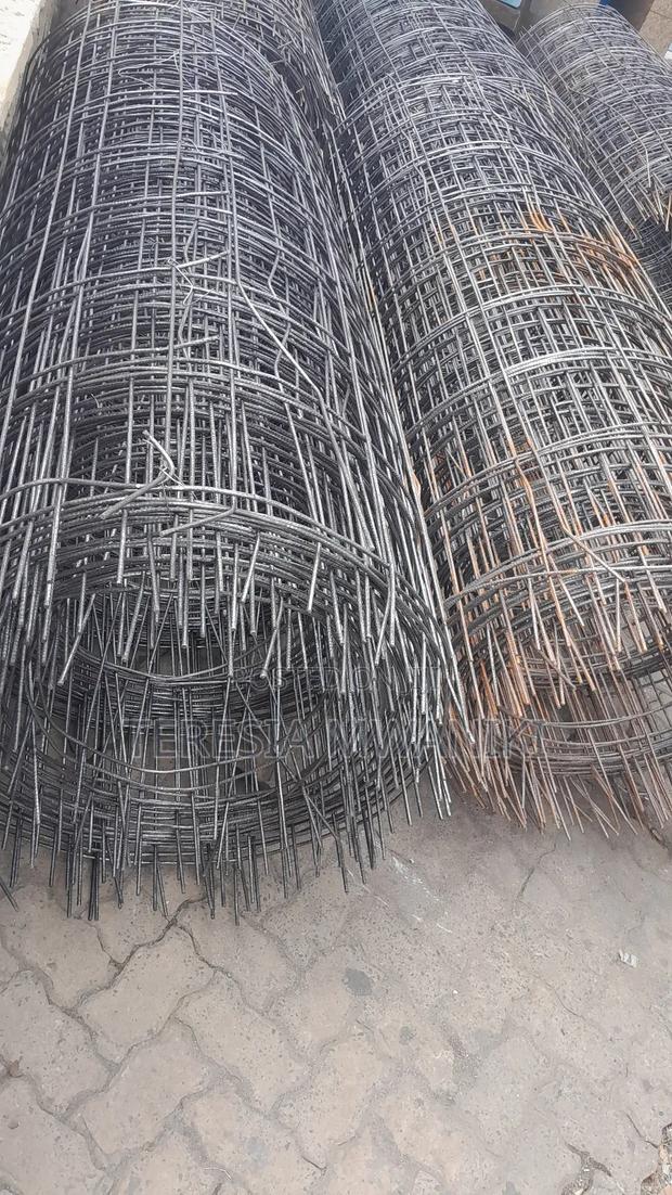 BRC Mesh Wire - A 142(2.1×48mtrs) - thumbnail 3