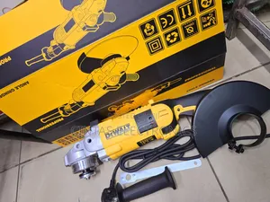 Electric Dewalt Angle Grinder 2600w