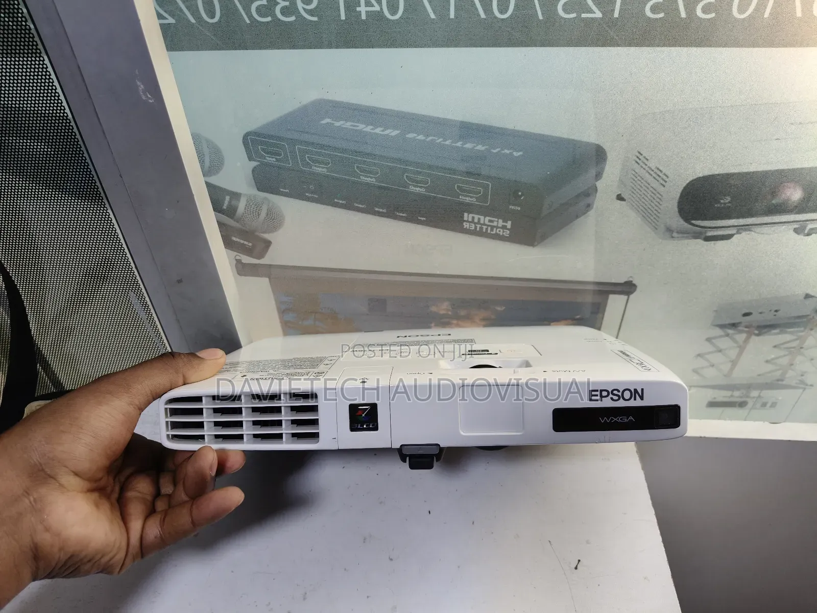Epson Eb1776w , ULTRA SLIM PROJECTOR