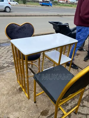 Black Set Love Manicure Chair and White Table