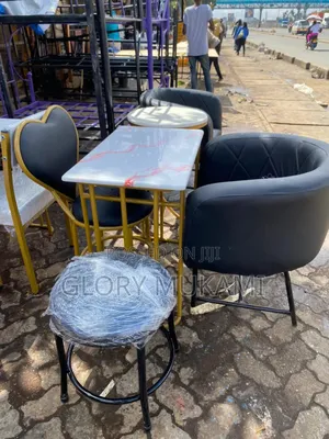 Pink Marble Manicure Table With Puff and Manicure Chairs