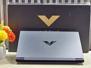 New Laptop HP Victus 15 16GB Intel Core I7 SSD 512GB