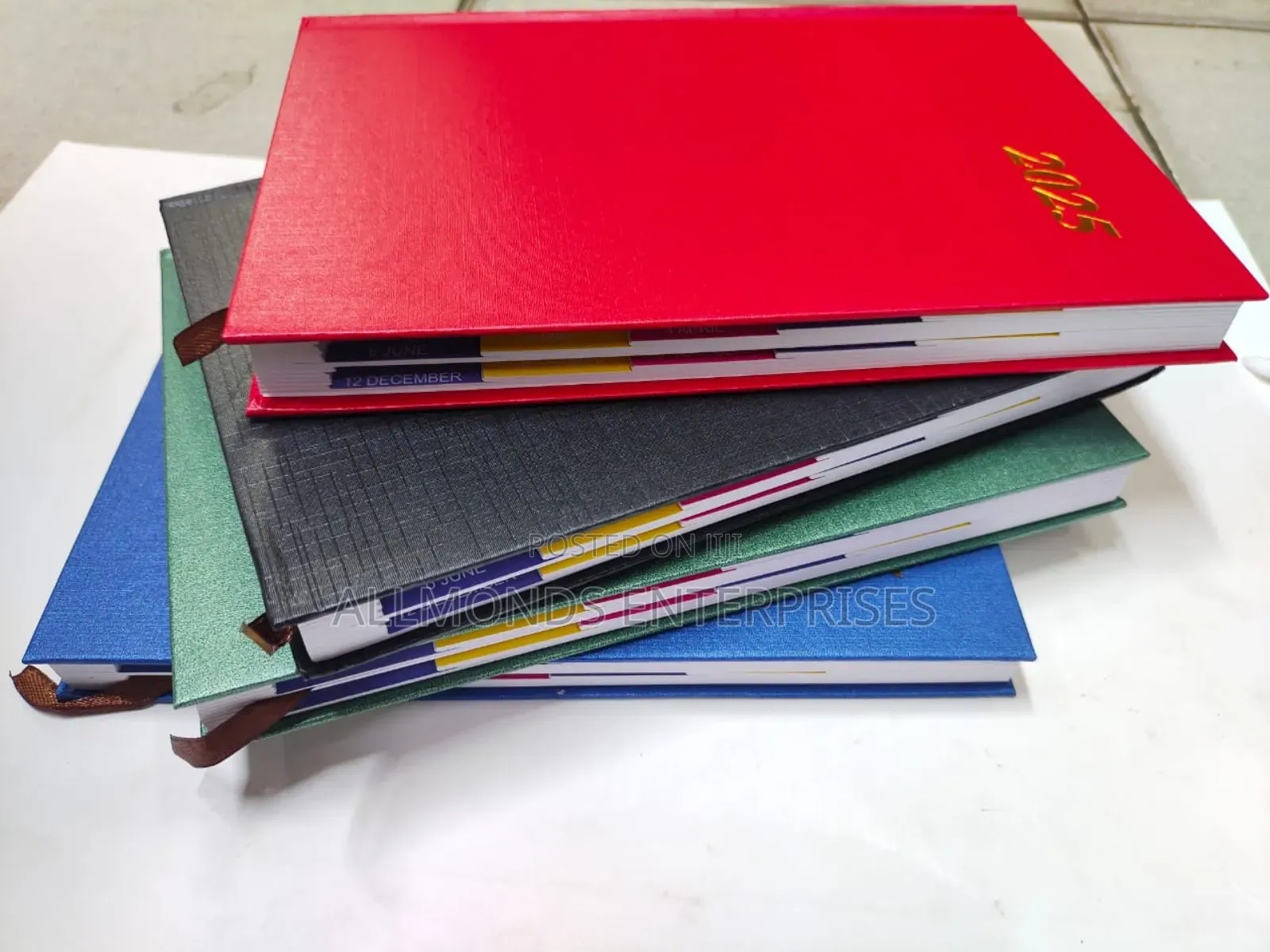 2025 Diary A4