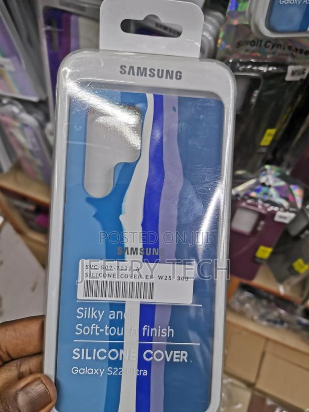 Rainbow Pattern Case for Samsung S22 Ultra Rainbow Pattern - main view