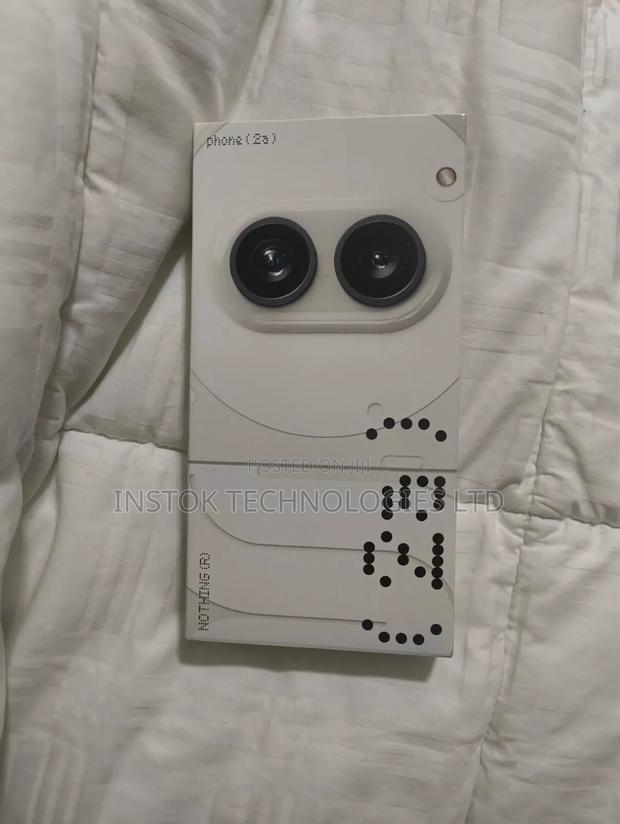 New Nothing Phone 2a 256 GB White - main view