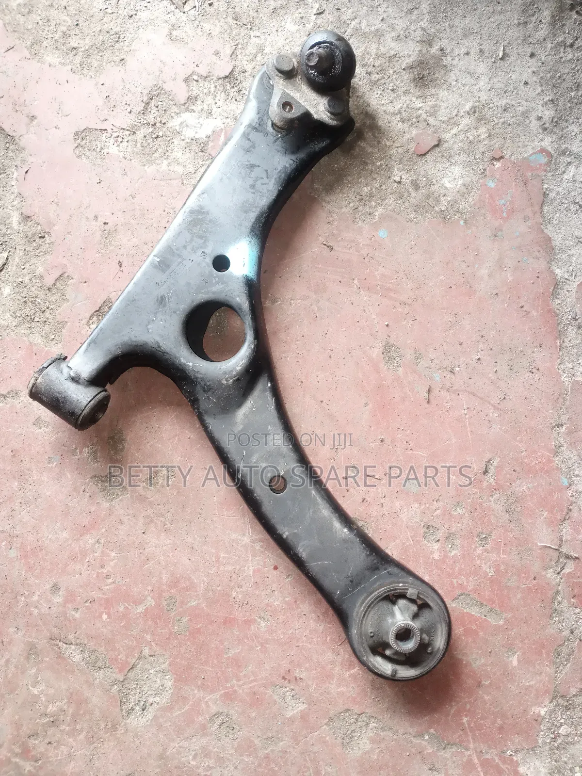 Toyota Premio 260 Control Arm