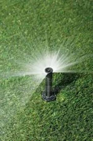 Discreet Pop-Up Sprinklers for a Green Lawn - thumbnail 2