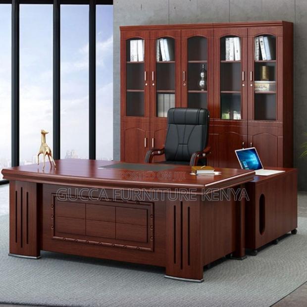 Office Tables:1800mm Elegant Mahogany Directors Table