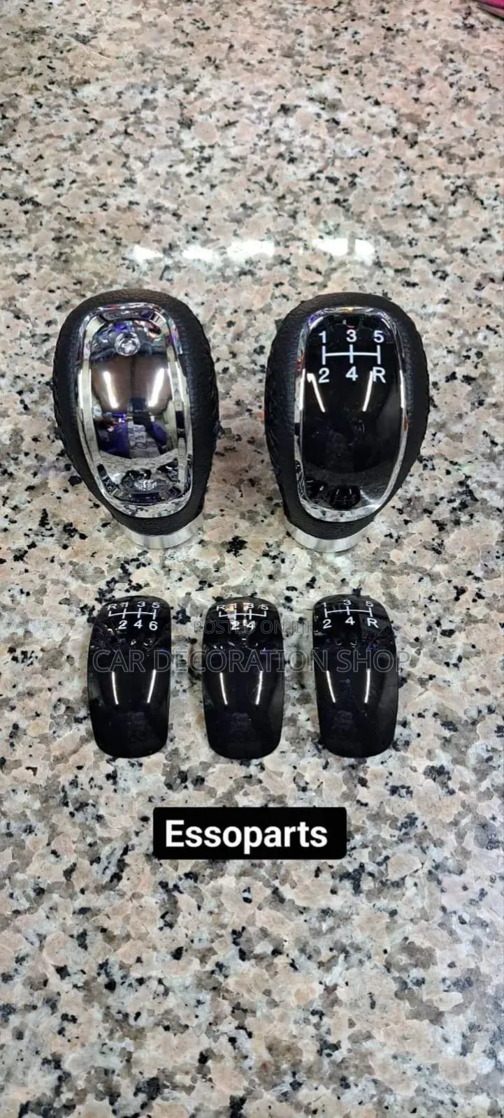 Classy Black 5 /6 Speed Gear Screw Head Knob
