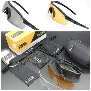 Sunglasses With 3 Interchangeable Lenses