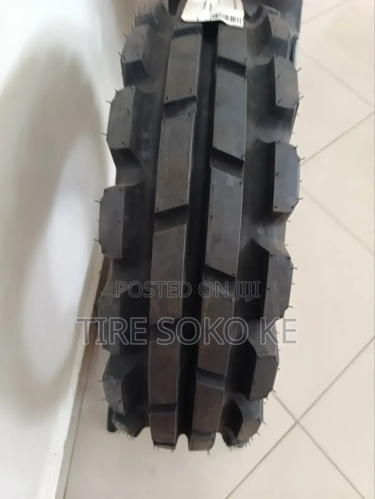 9.00-16 Alliance 303 (Tt) (10 Ply)