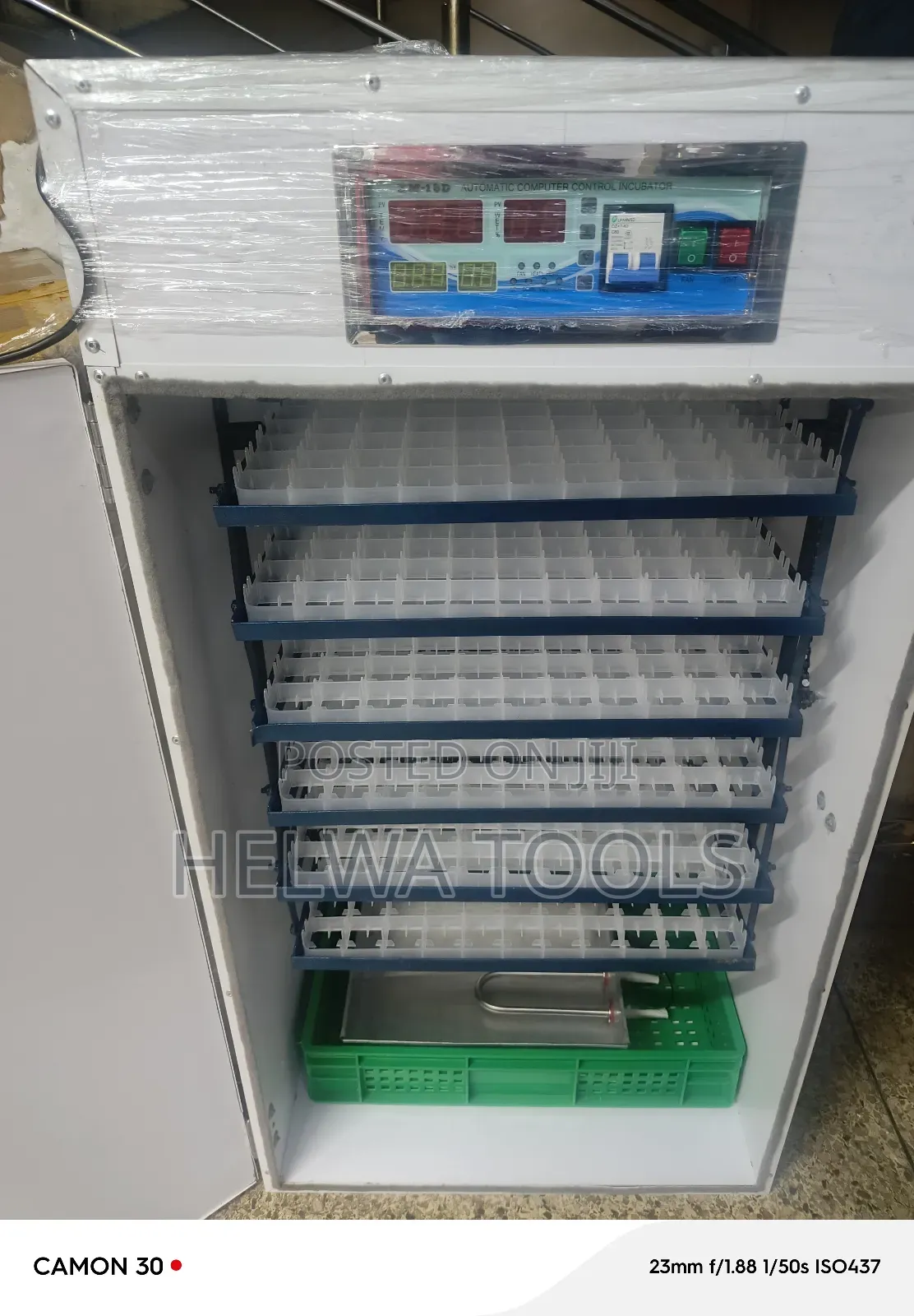 Automatic Eggs (528 Eggs Incubator)
