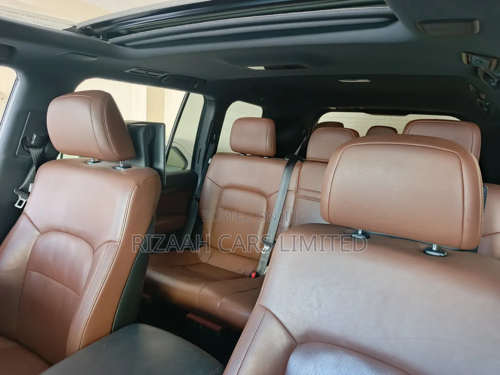 Toyota Land Cruiser 4.6 V8 GX 2017 White