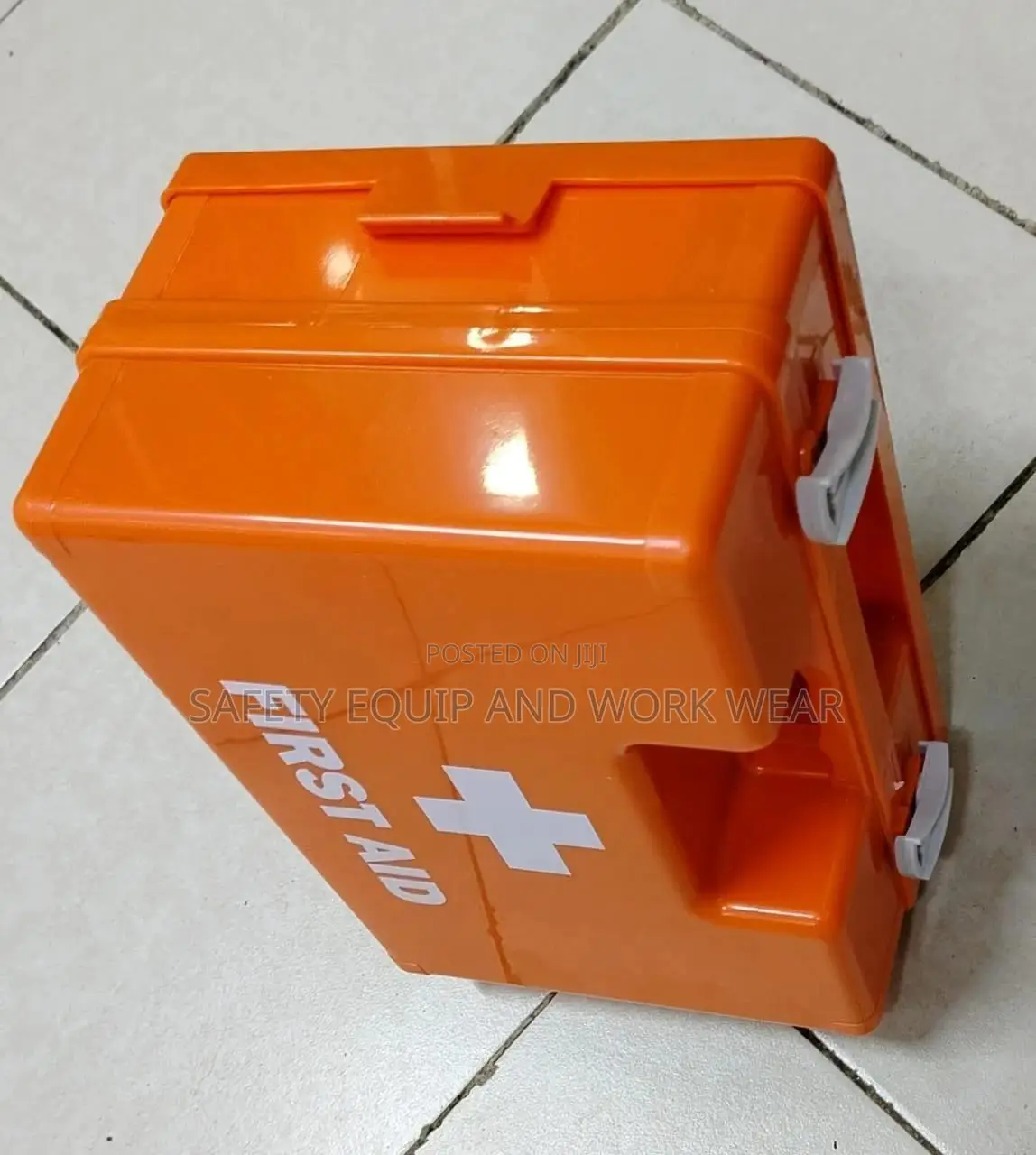 First Aid Medium Red Pearl Kit