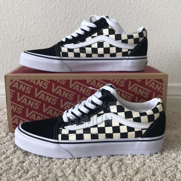 Checked Vans - main view
