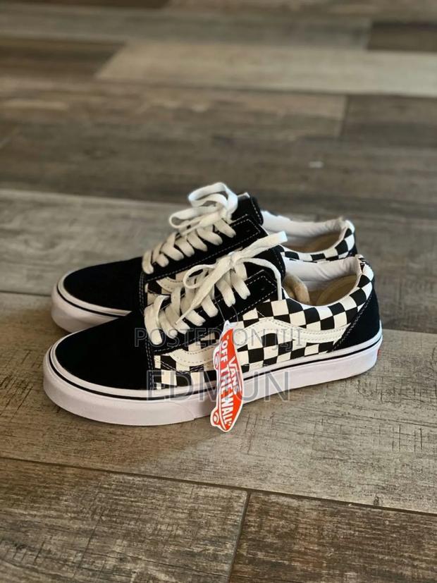 Checked Vans - thumbnail 3