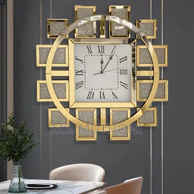 Classy Mirrored Wall Clock - thumbnail 2