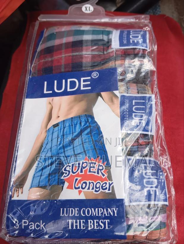 A Set of 3 Boxers - thumbnail 6