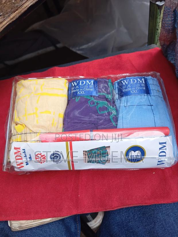 A Set of 3 Boxers - thumbnail 9