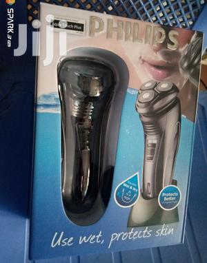 Phillips Recheargeable Smoother - thumbnail 2