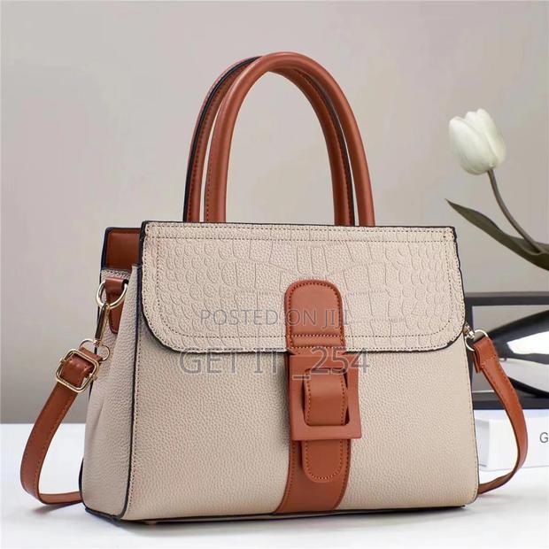 RestockedQuality Handbags - thumbnail 4