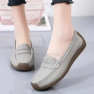 Ladies Loafers 
Size 36-42