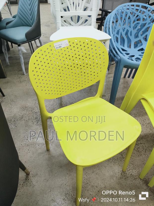 Good Backrest Plastic Chair - main view