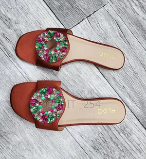 *(ALDO) Slip-on Sandles*
Size 37,38,39,40,41