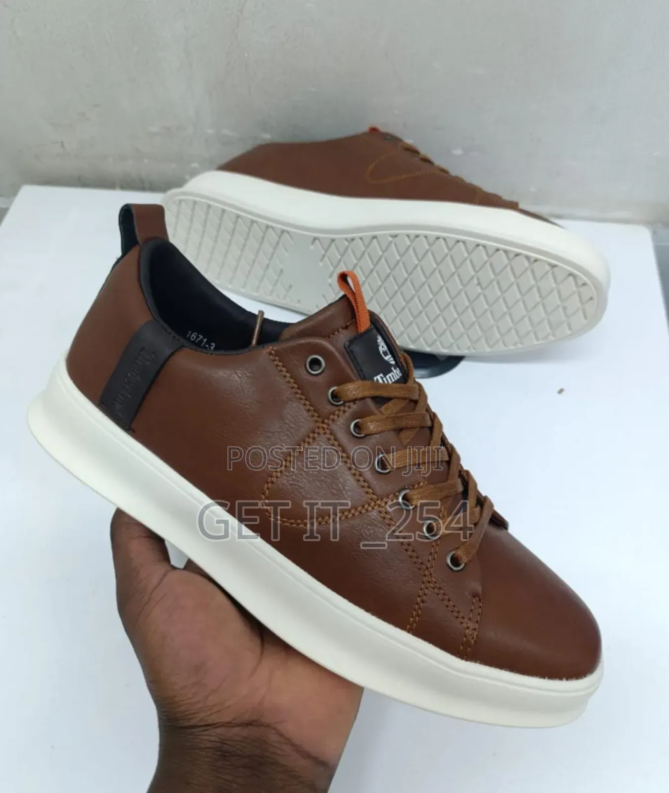 Lacoste Size 40-45