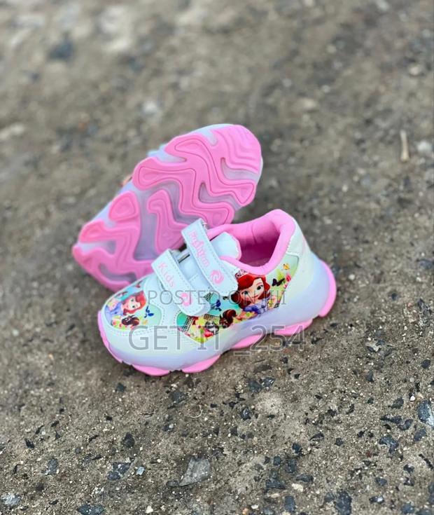 Kids Lighting Sneakers Size 26-31 - thumbnail 2