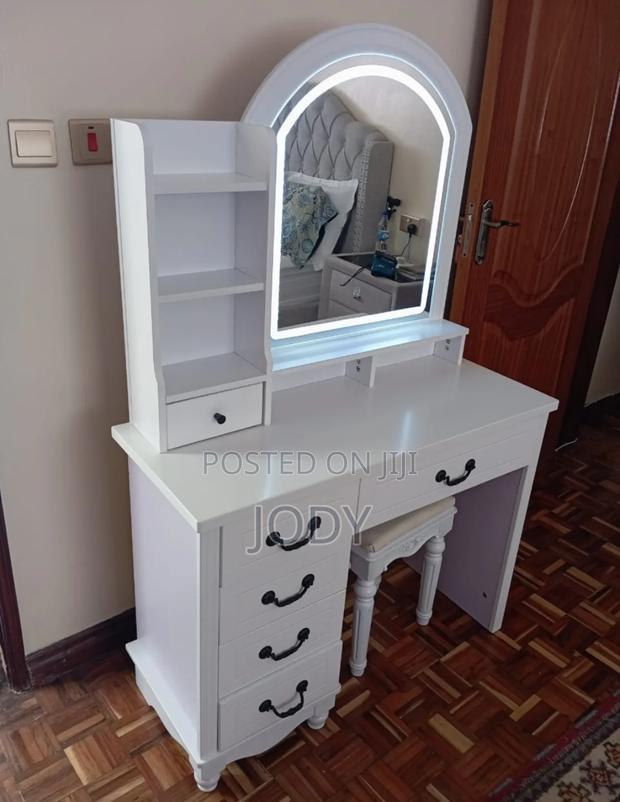 Elite Dressing Table - main view