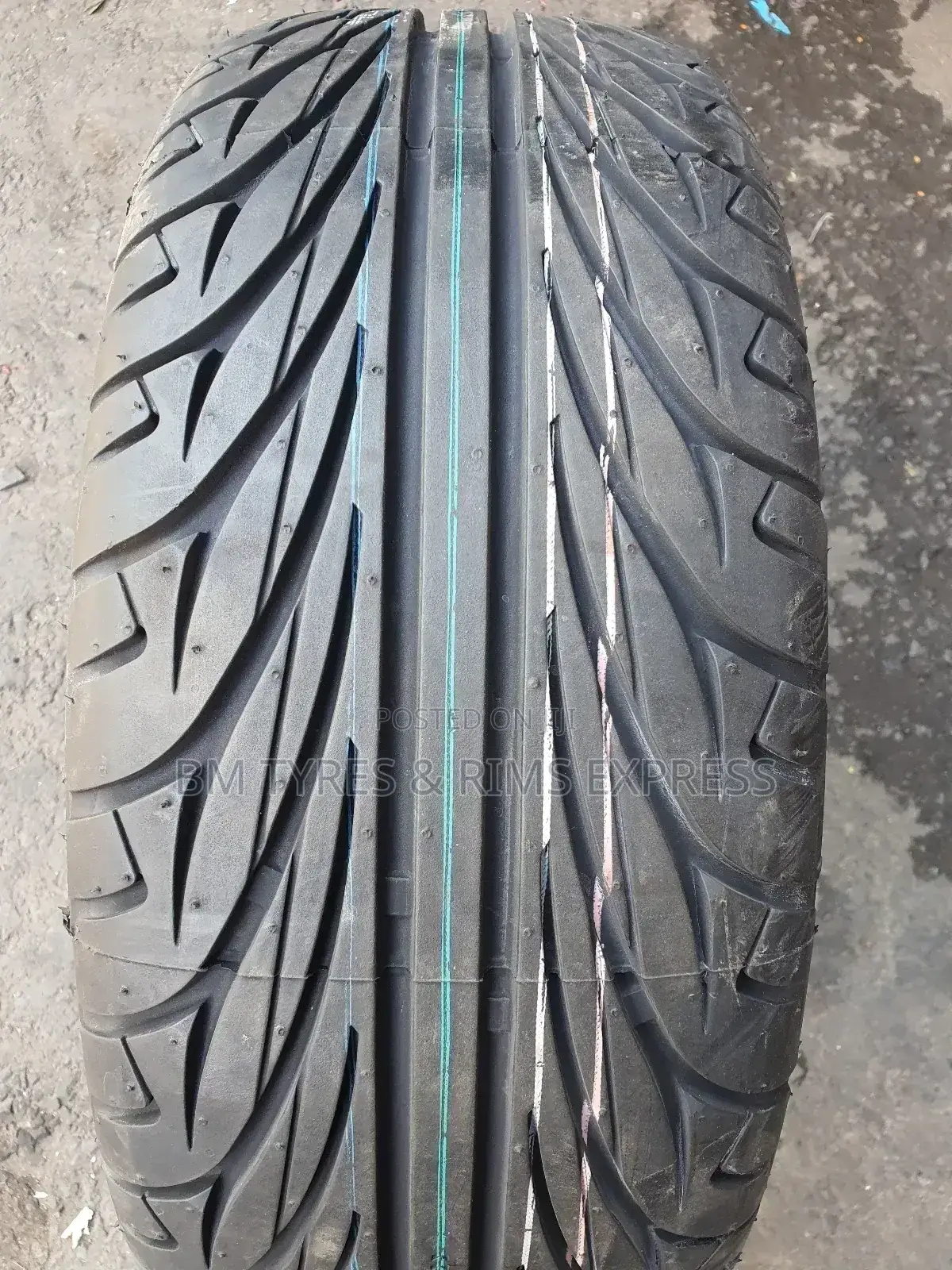 215 /45 R17 Kenda