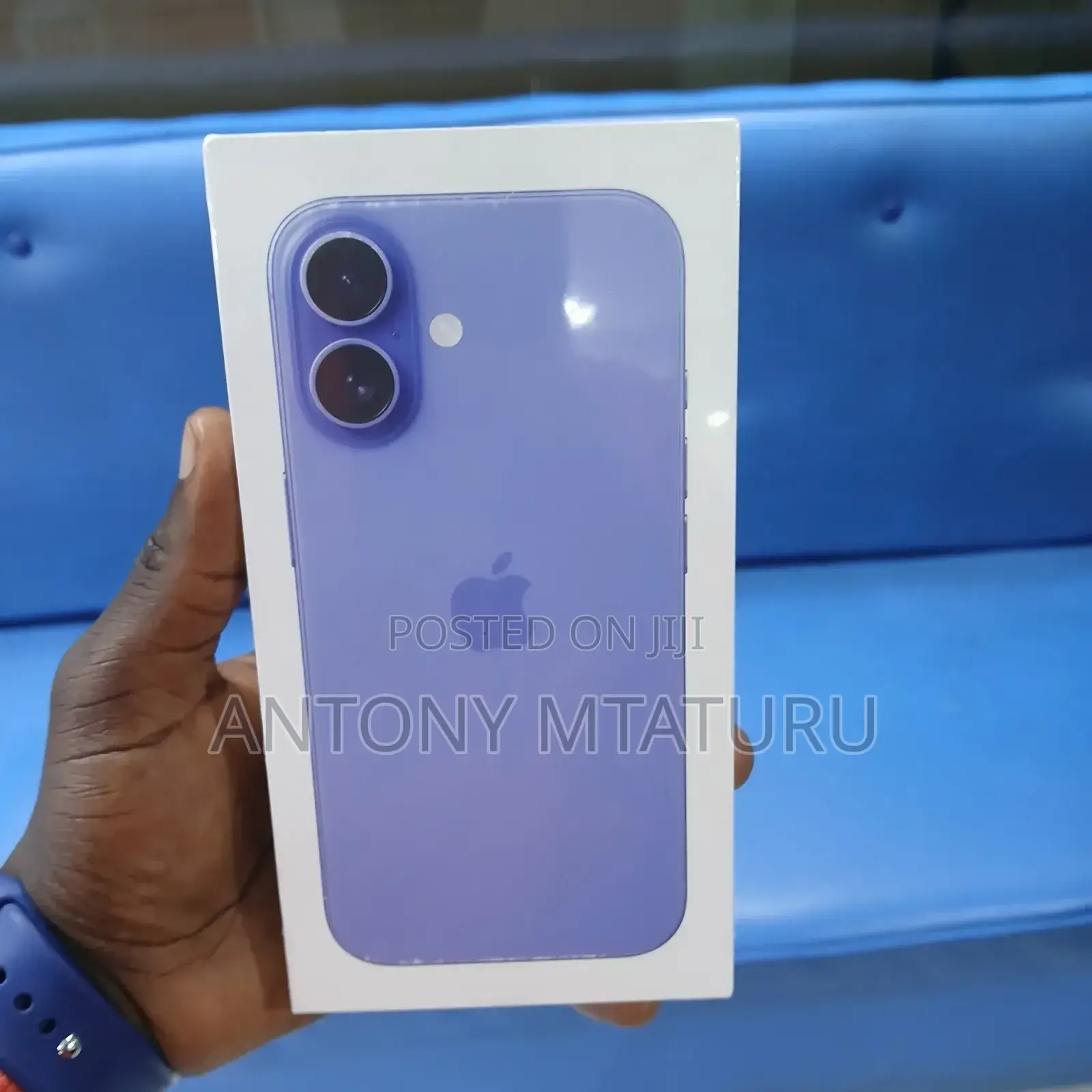 New Apple iPhone 16 128 GB Blue
