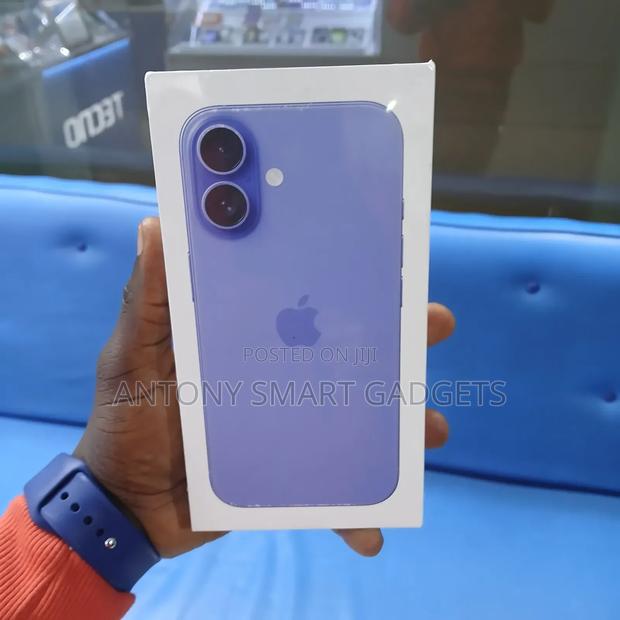 New Apple iPhone 16 128 GB Blue - thumbnail 2