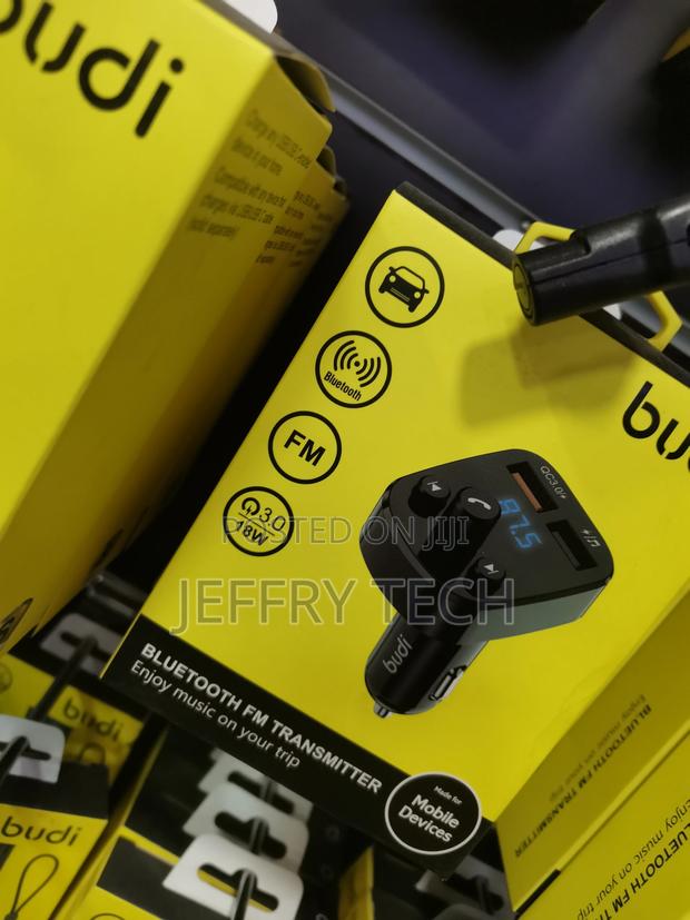 Budi CCT03B 18W FM Bluetooth Transmitter With LCD Display - thumbnail 3