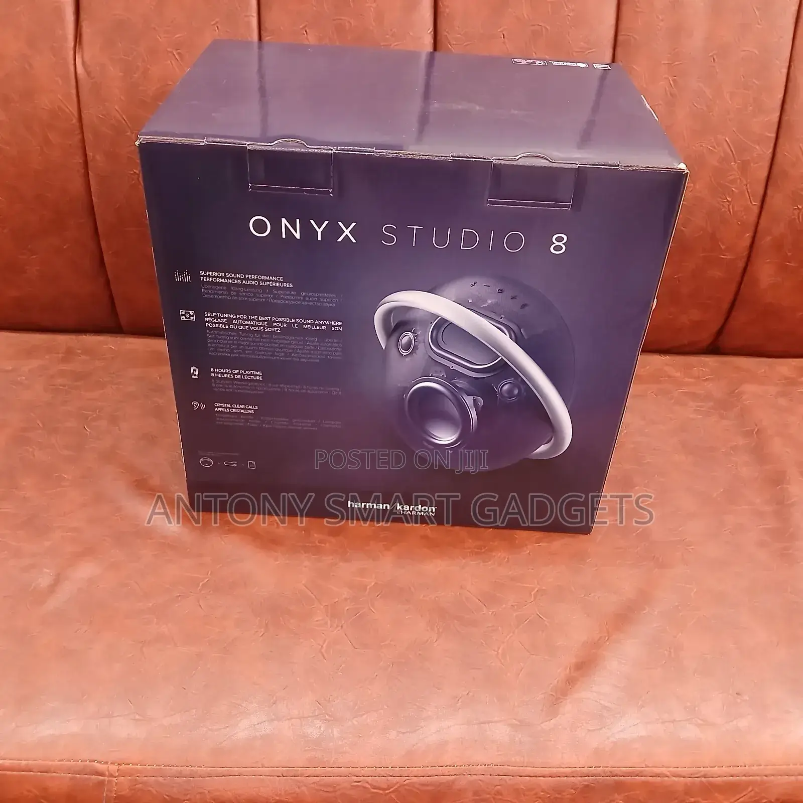 Harman Kardon Onyx Studio 8