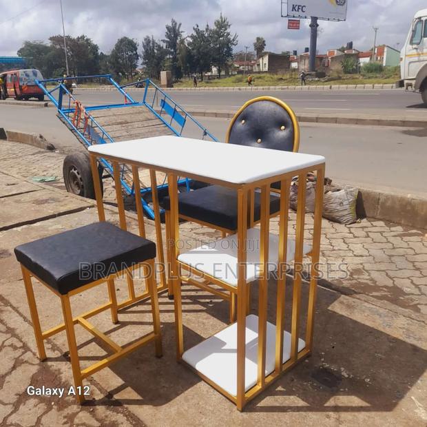 Manicure Table Set - main view