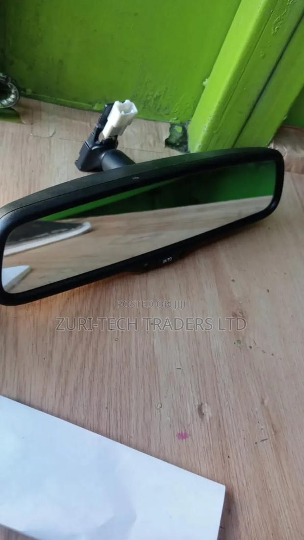V8 Driving Mirror