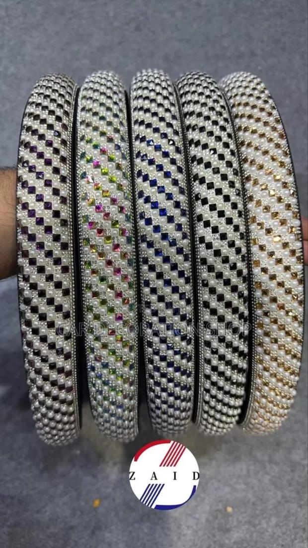Glittering Crystal Steering Wheel Cover Universal Cover - thumbnail 3