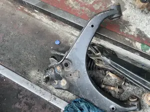 Lower Control Arm Isuzu Dmax