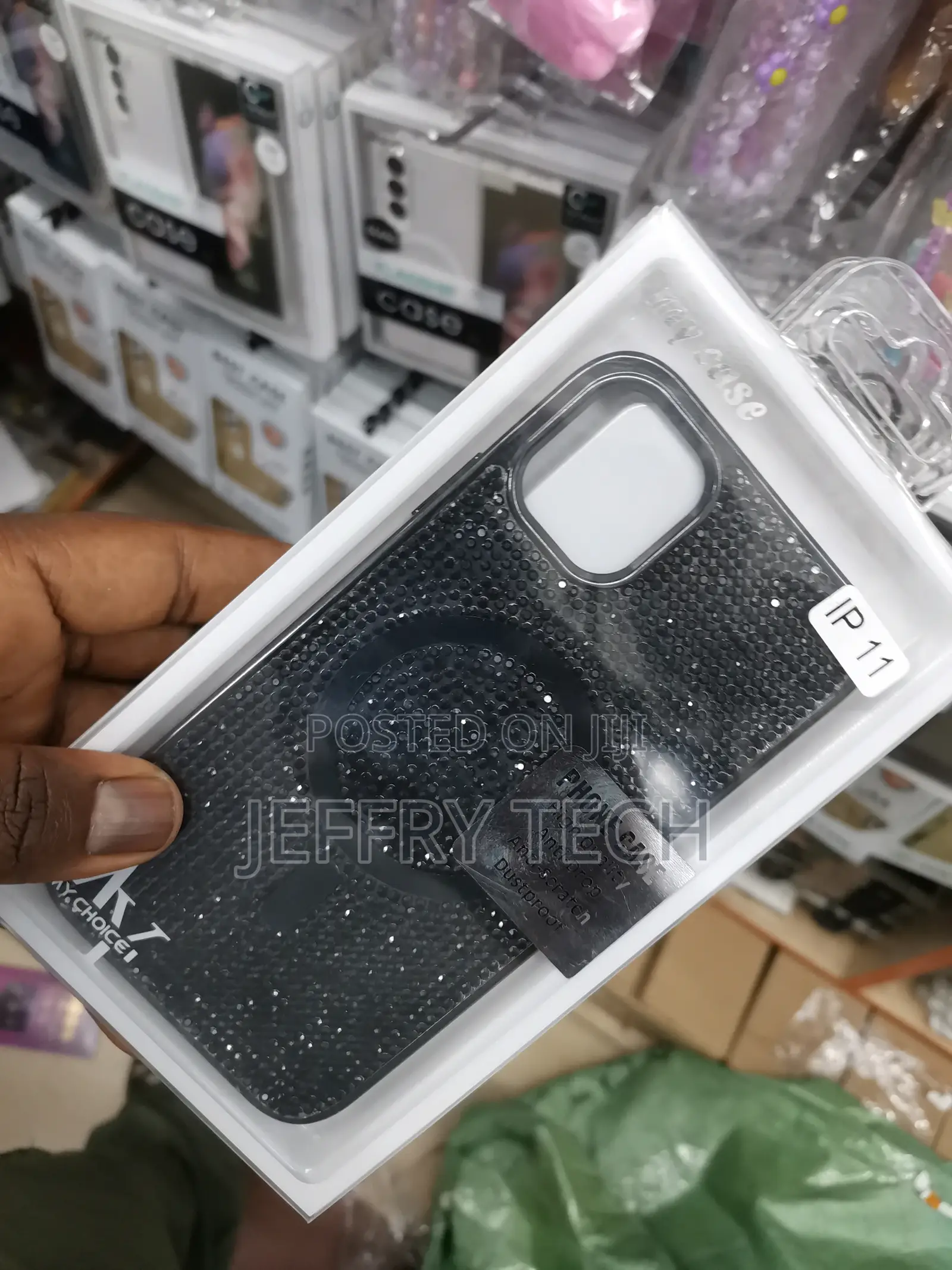iPhone 11 Glitter Case With Magsafe for Women Girls-Black